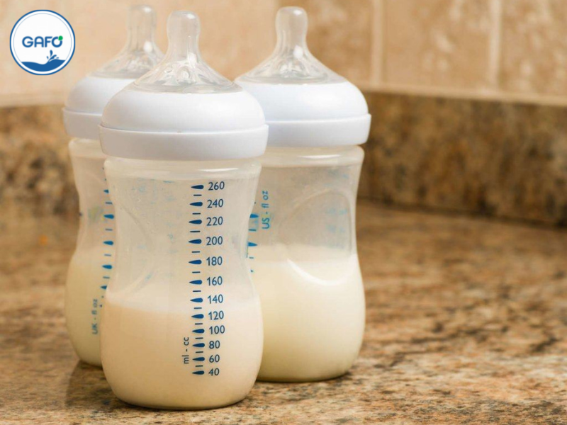 5 sai lầm khi pha sữa công thức mẹ thường gặp phải